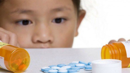 Farmaci per bambini. Quali portare in viaggio