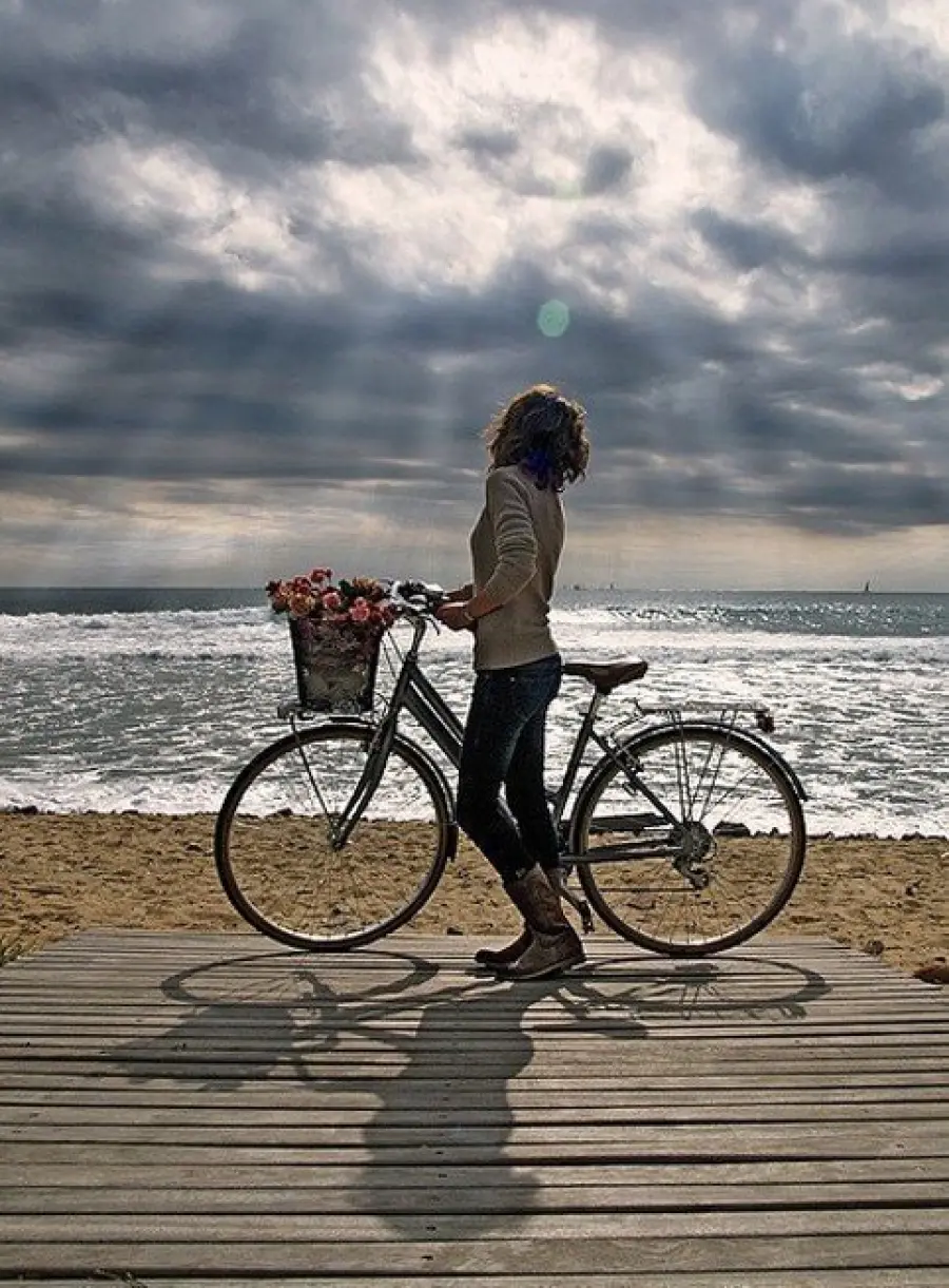 Allarme sole: con i primi raggi di sole rischio danni alla pelle