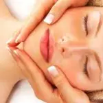 Capodanno: con la crisi si taglia sui trattamenti di bellezza